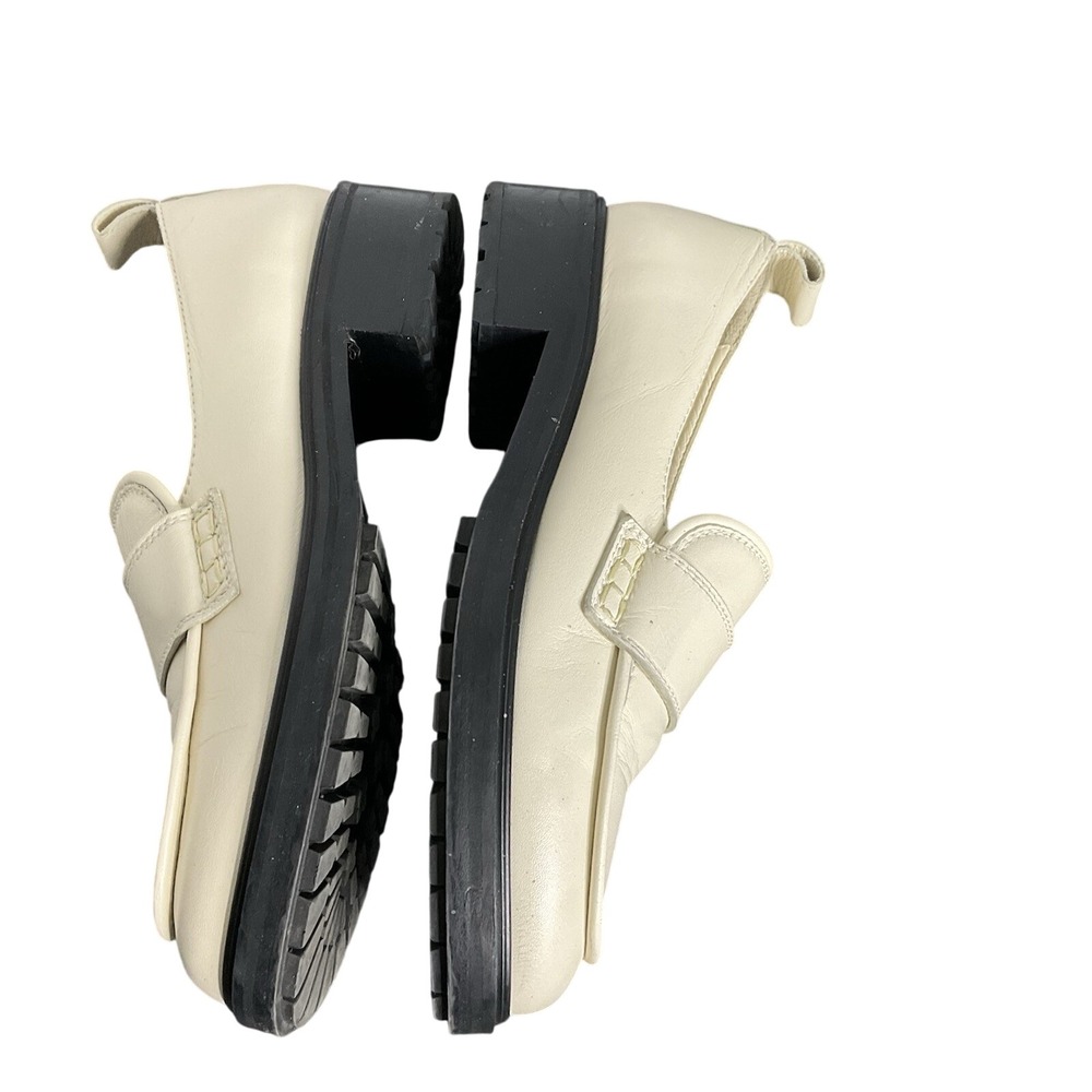 Aeyde Ruth Lug Sole Platform Italian Apron-toe Loafer Crème With A Chunky Heel - Picture 9 of 12